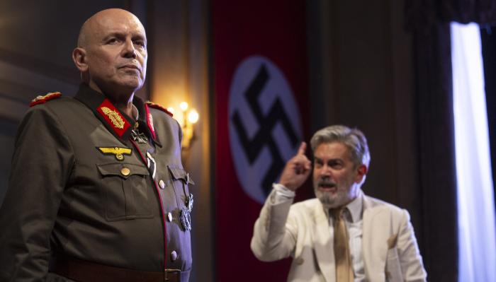 Diplomazia, con Elio De Capitani e Ferdinando Bruni. Dal 19 al 28 novembre in Sala Verga