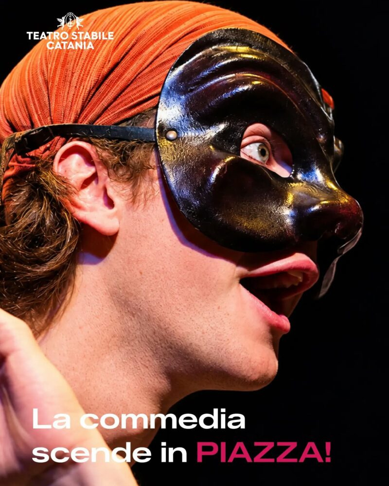 La Commedia scende in piazza: il Teatro Stabile incontra la città, lo spazio pubblico diventa scena